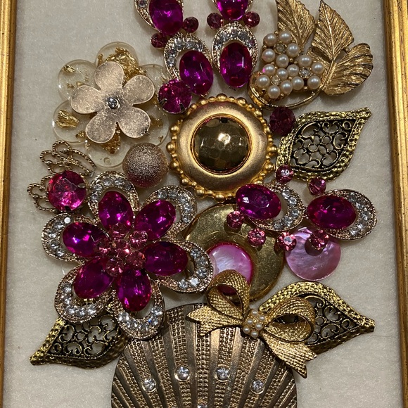 FRAMED JEWELRY ART COLLAGE HANDMADE UNIQUE OOAK GIFT π IDEA. BRIGHT GOLD FRAME - Picture 4 of 13